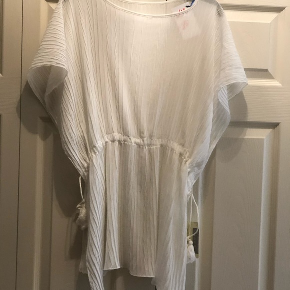 White Summer Coverup 24 - Picture 4 of 4